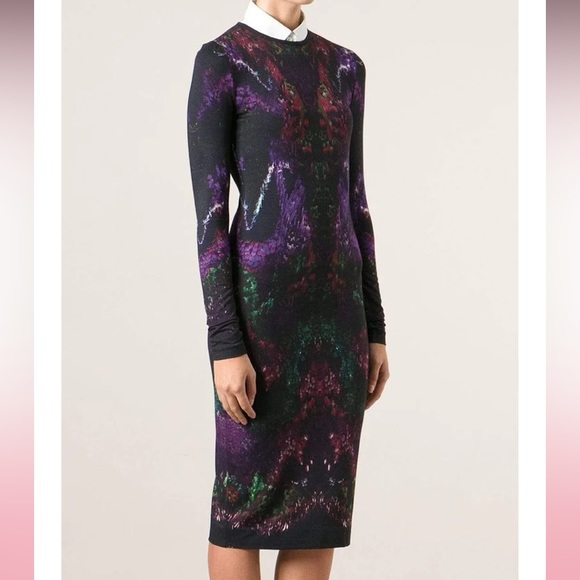 Alexander McQueen Black Purple Green Feather Print Pencil Dress - Picture 2 of 15
